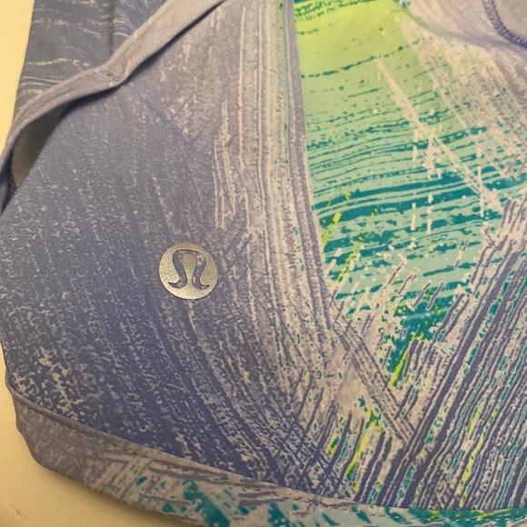 Lululemon Speed Short *4-way Stretch 2.5
Wind Chill White Lullaby Lullaby size 8 - Picture 6 of 13